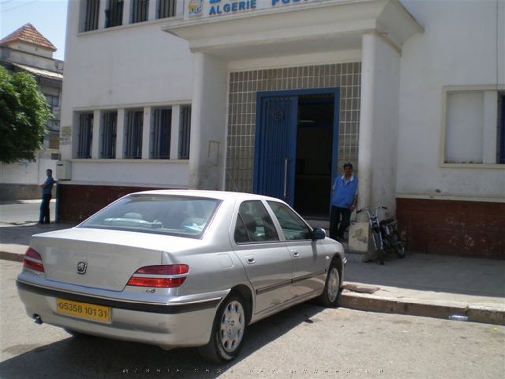 VOYAGE JUIN 2009 la poste.jpg